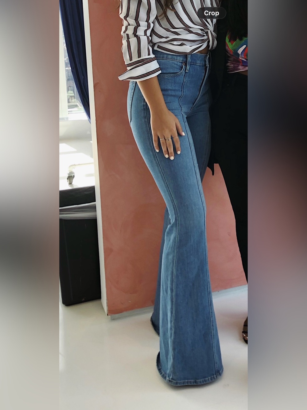 Alice & Olivia Women’s High-Waist Flare Jeans in Medium Blue